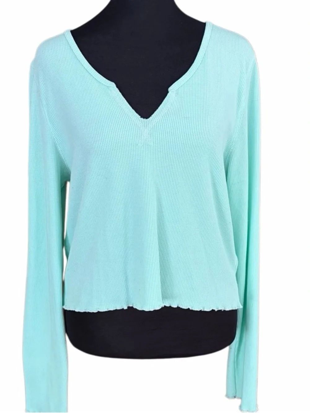 American Eagle Outfitters Mint V-Notch Waffle Knit Long Sleeve Top size XL.